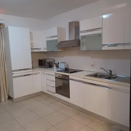 Lägenhet 2 Bed Apt Sliema